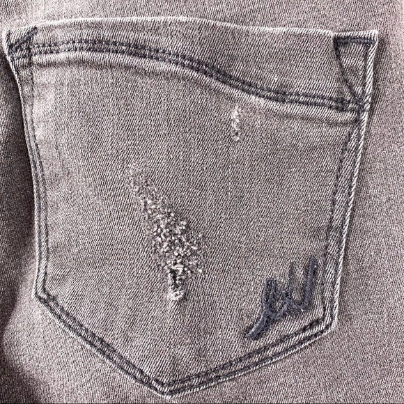 Express Charcoal Destructed Denim Leggings Jeans - Picture 5 of 11